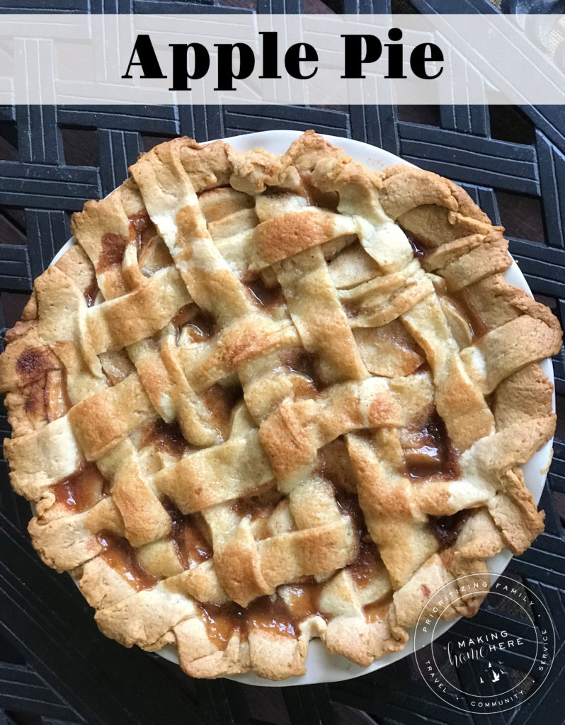 Apple pie, apple pie recipe, homemade apple pie, homemade apple pie recipe, thanksgiving dessert recipes, thanksgiving pie recipes, pie recipes, homemade pie recipes